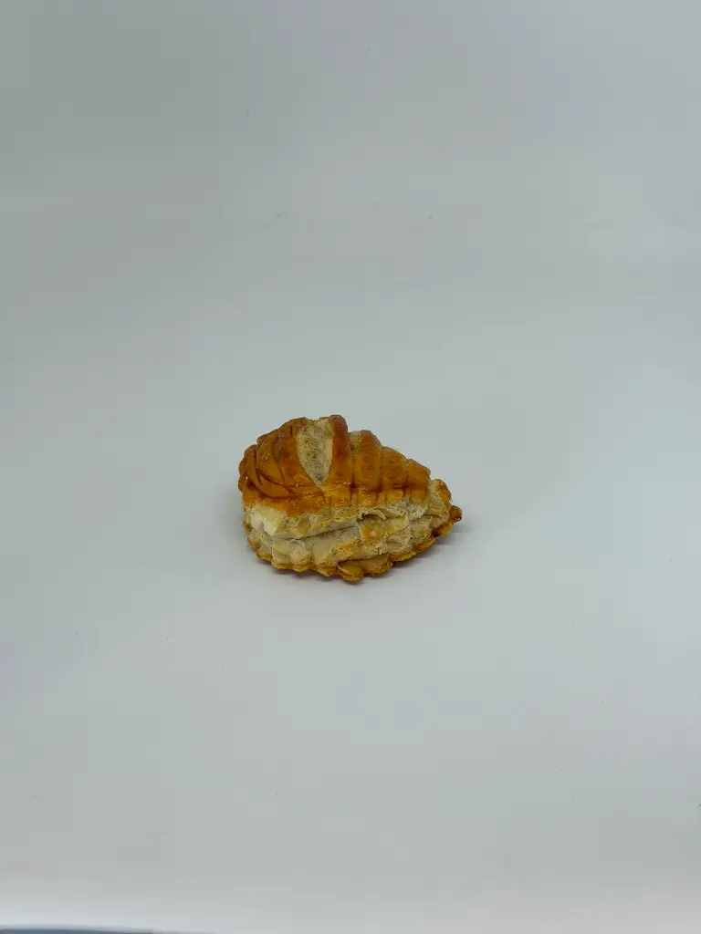Chausson aux pommes - mini viennoiserie 2.webp